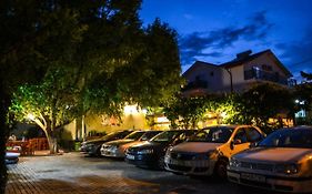 Vila Velis Costinesti